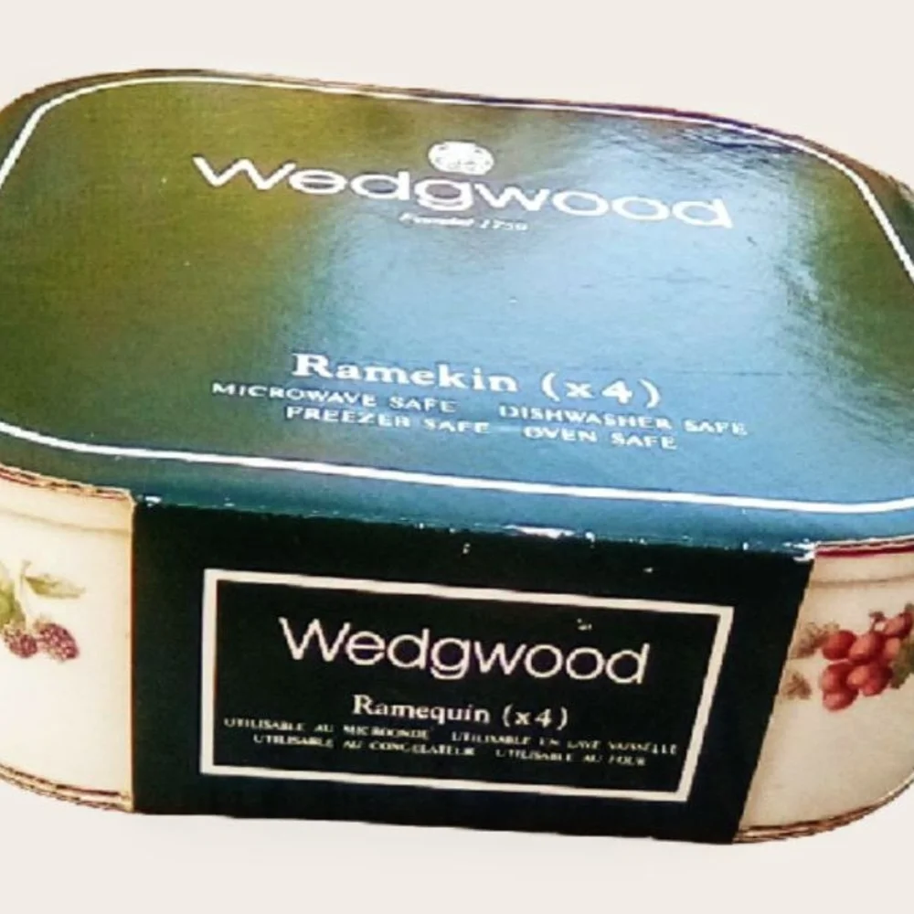 Wedgwood Berry Ramekin Set of 4 Vintage 1990 French Box NOS